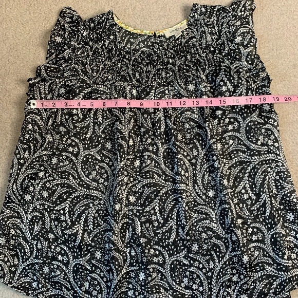 Umgee Boho Floral Print Top Blouse Women Small Silver Metallic Thread - Picture 8 of 8